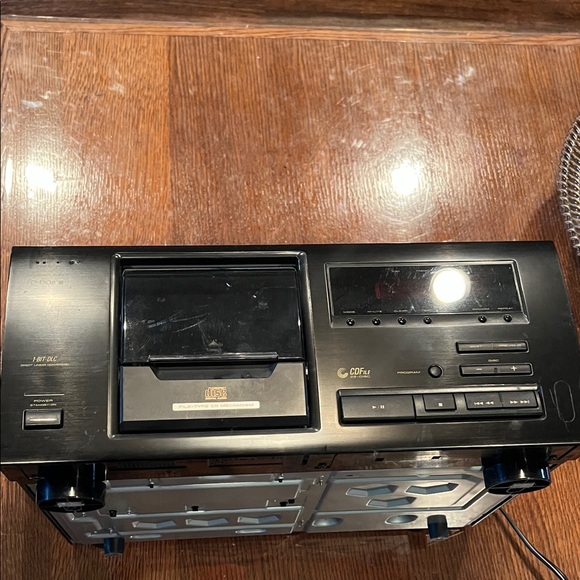 Pioneer Multi Disc CD Player - Picture 2 of 5